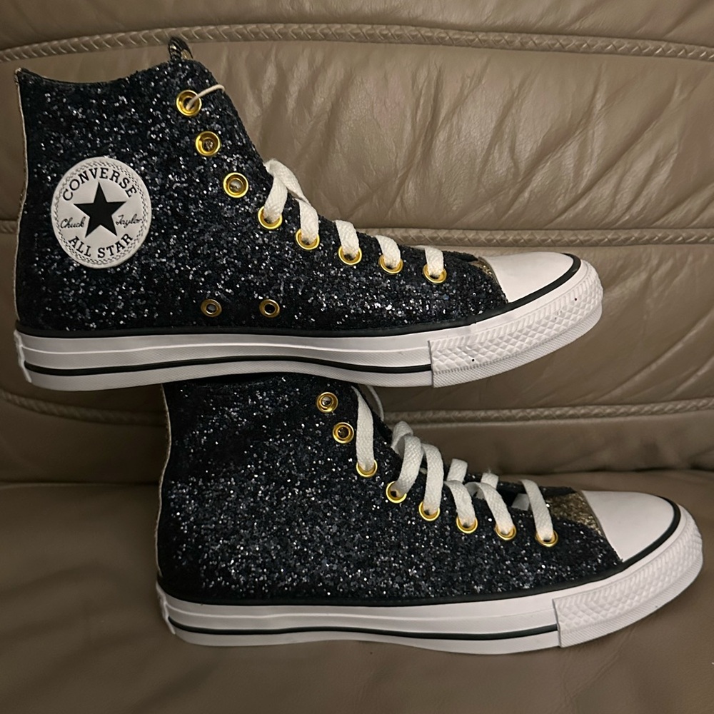 Black & Gold Converse High Top  Men’s 7 Women’s 9 Chuck Taylor  Saints - Picture 7 of 8